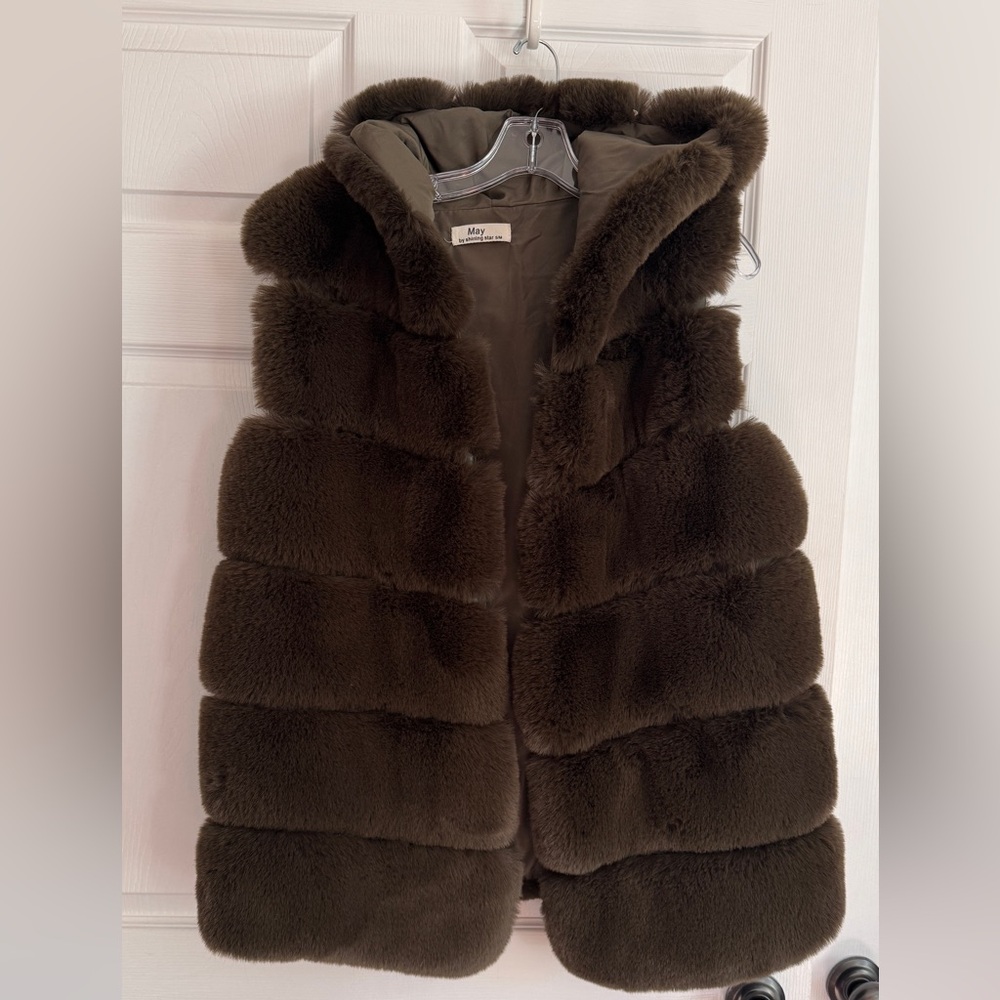 Faux fur vest